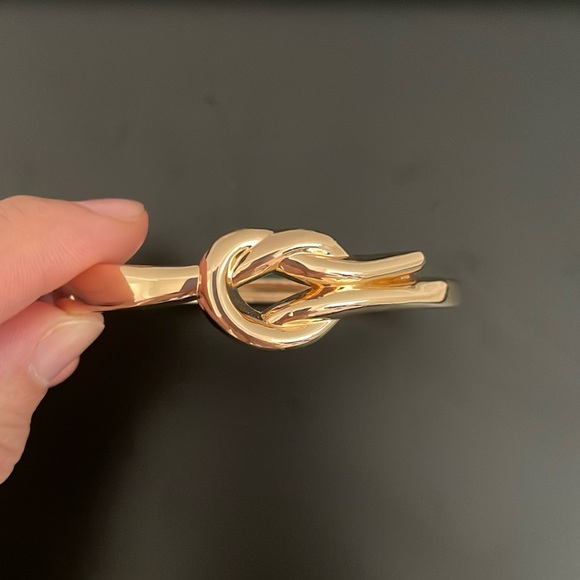 18K Gold Plated Bangle- Women - Picture 1 of 8